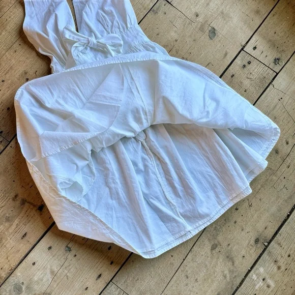 Venus White Halter Sun Dress Size 4 Cotton Tie Waist Summer Fit & Flare - Picture 9 of 11